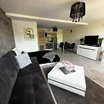 Kaszubskie Zacisze Apartament *