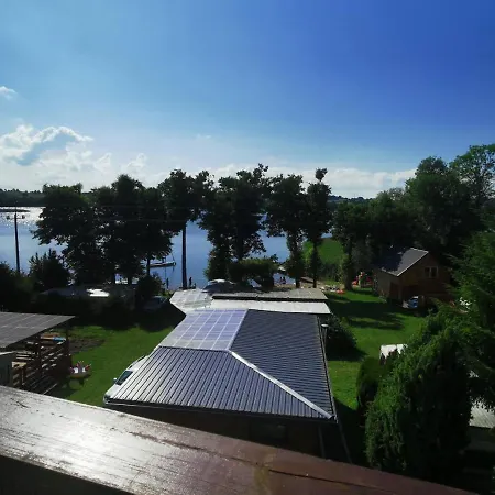 Kaszubskie Zacisze Zawory Apartmán *